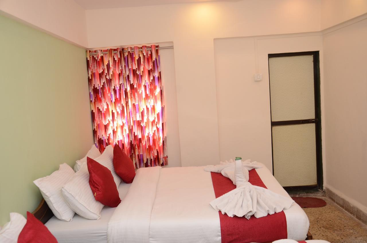 Anil Guest House Bombaim Exterior foto