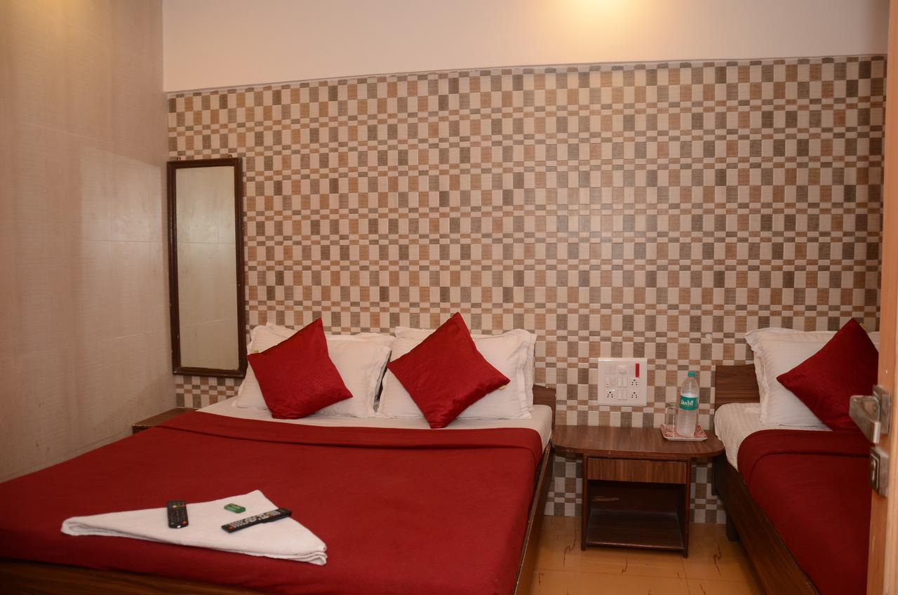 Anil Guest House Bombaim Exterior foto