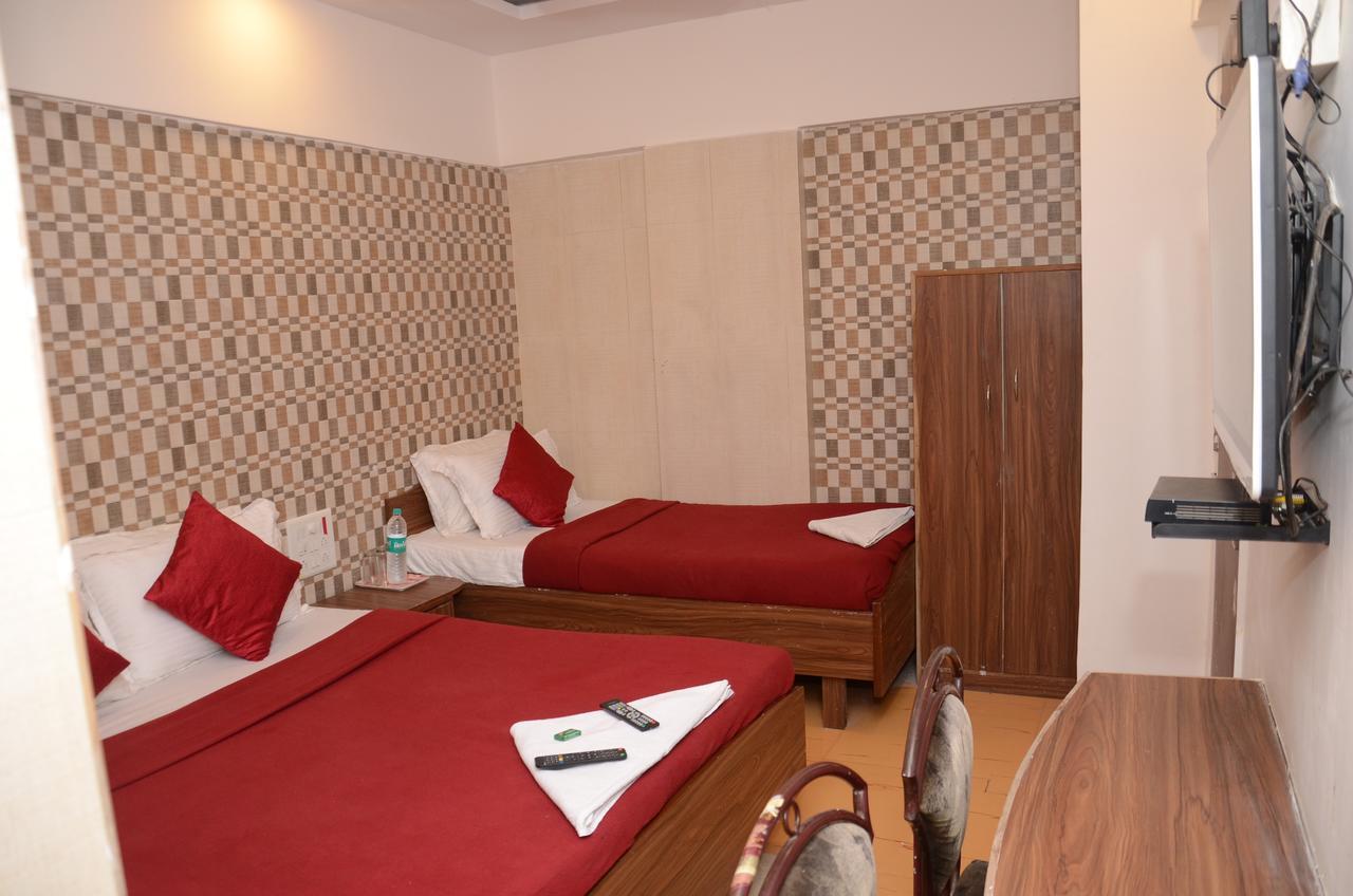 Anil Guest House Bombaim Exterior foto