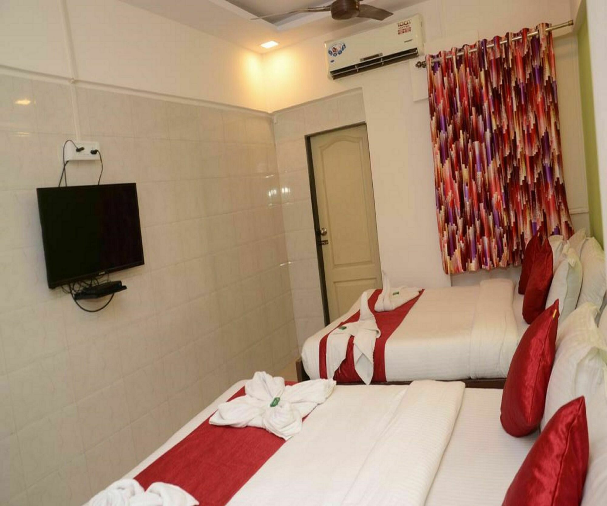 Anil Guest House Bombaim Exterior foto