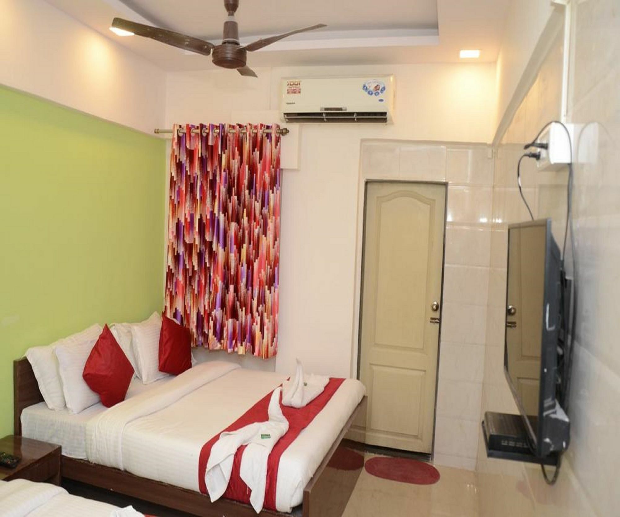 Anil Guest House Bombaim Exterior foto