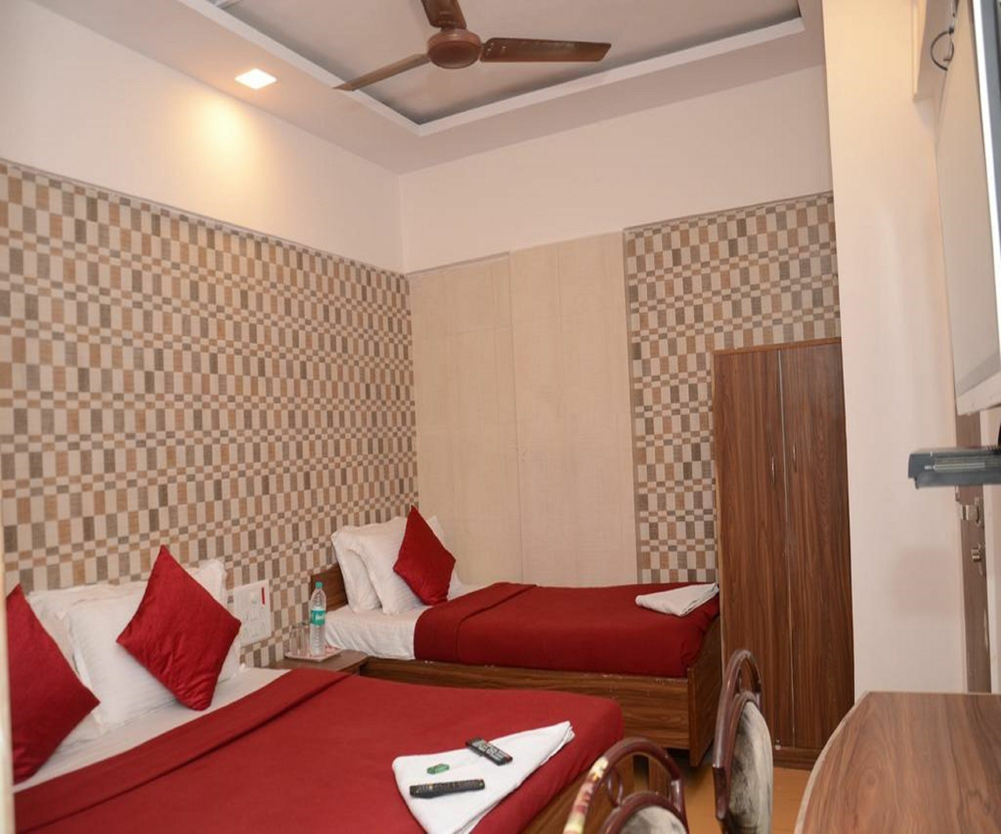 Anil Guest House Bombaim Exterior foto